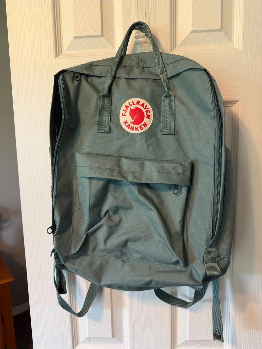 Kånken Classic Backpack in Green